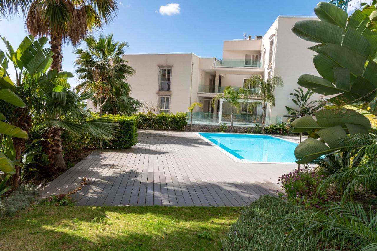 Minerva Luxury Town Center , Pool And Parking Apartman Taormina Kültér fotó